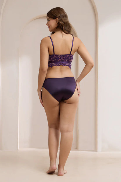 Amante  Femme Lace Padded Non-Wired Demi Bra 06001