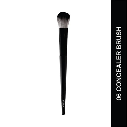 Flicka Concealer Brush 06